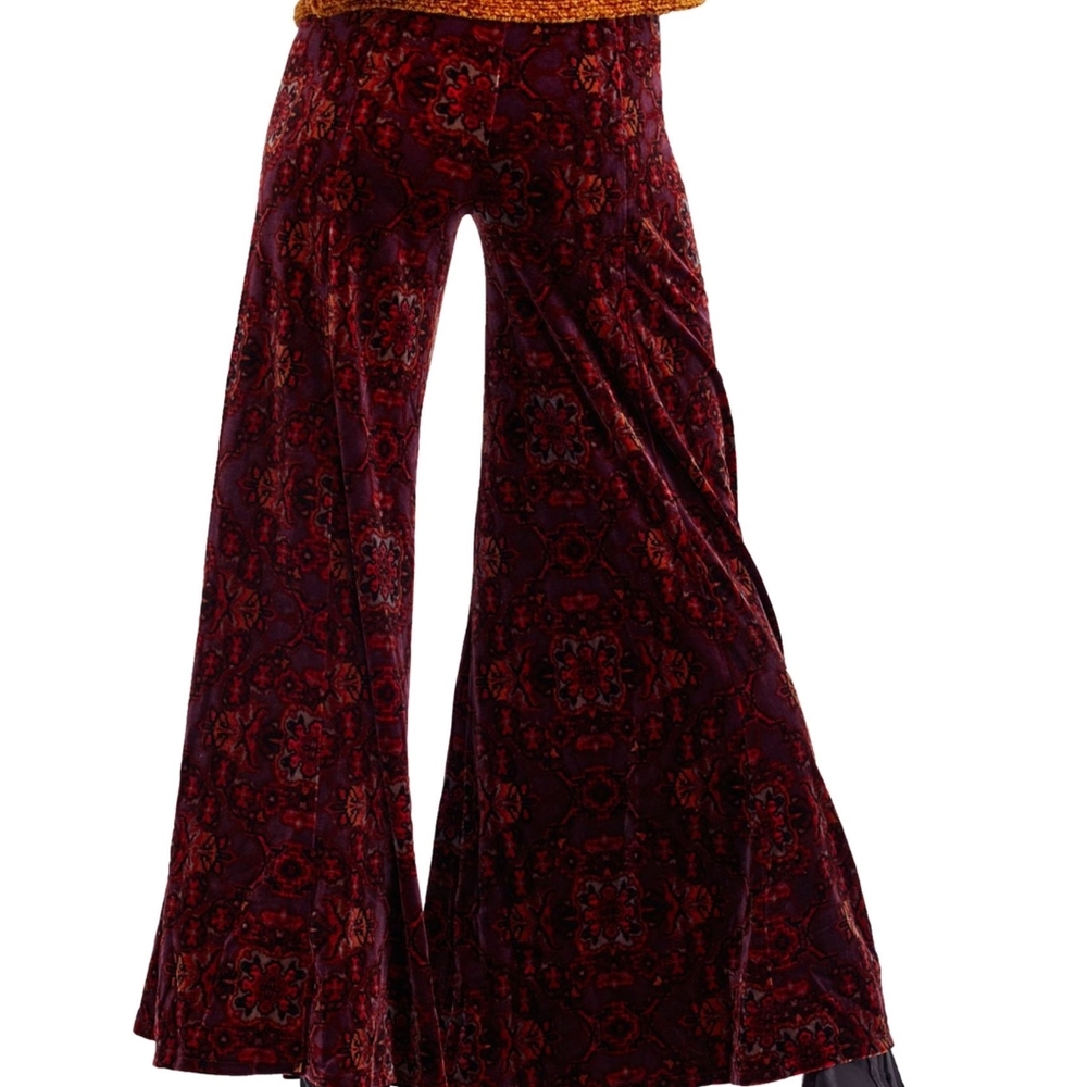 Free People Lovin Feeling Burgundy Velvet Wide Leg‎ Pants